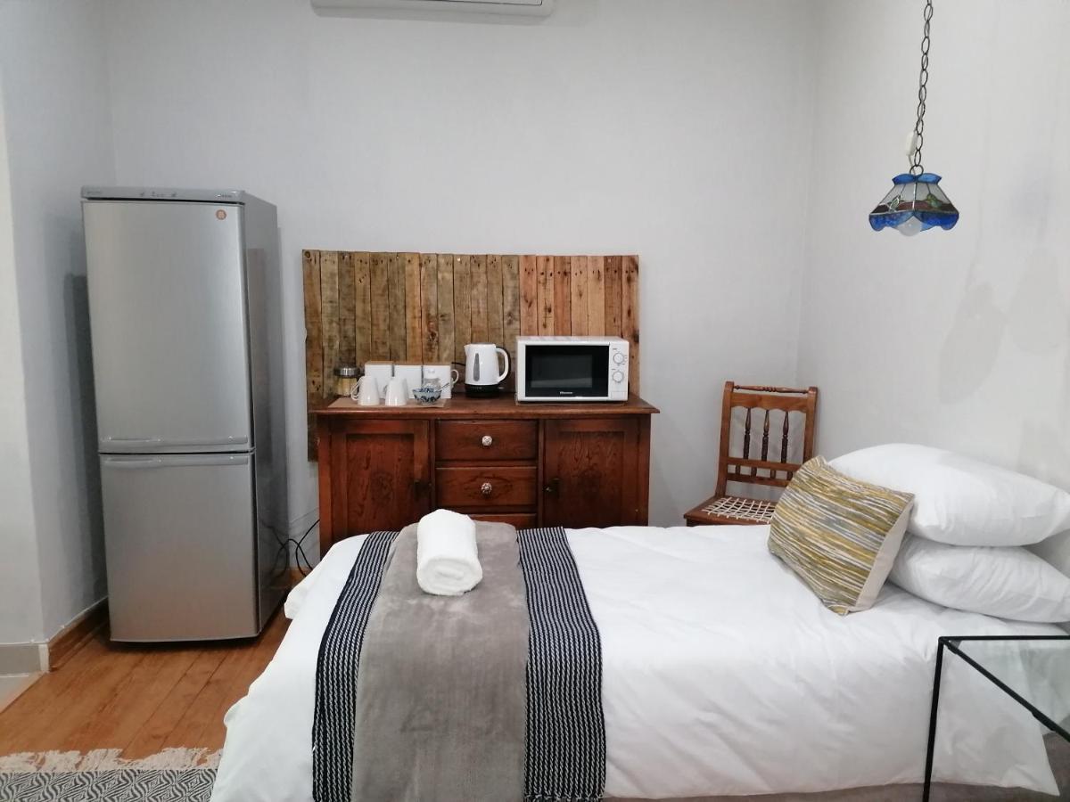 Apartamento @Mango'S Beaufort West Exterior foto